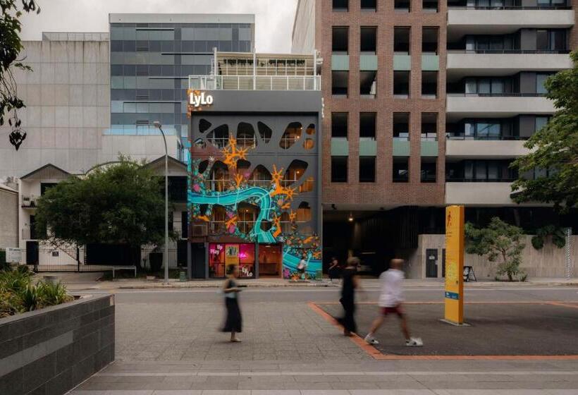 هتل Lylo Brisbane
