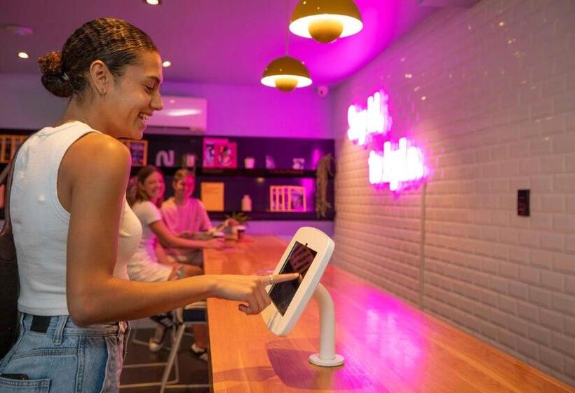 בית מלון כפרי Lylo Brisbane