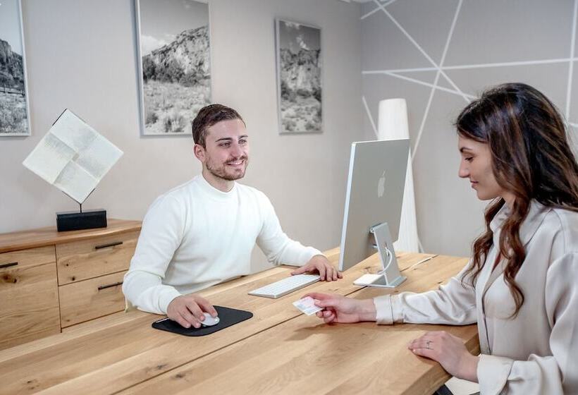 فندق Miralago Locarno Easy Rooms