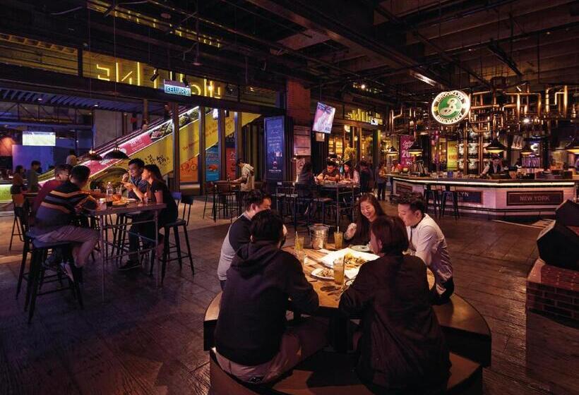 هتل Resorts World Genting   Crockfords