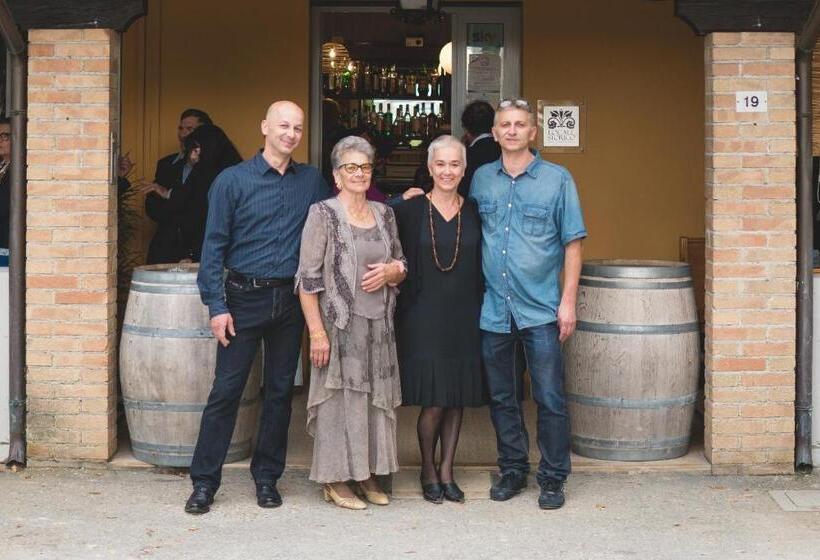 호텔 Ristorante Albergo Al Donatore