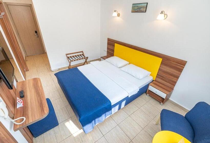 酒店 Safir Blue Resort