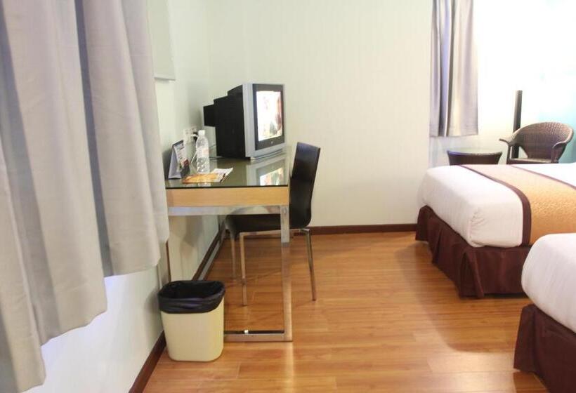 酒店 Td Lodge Kota Belud