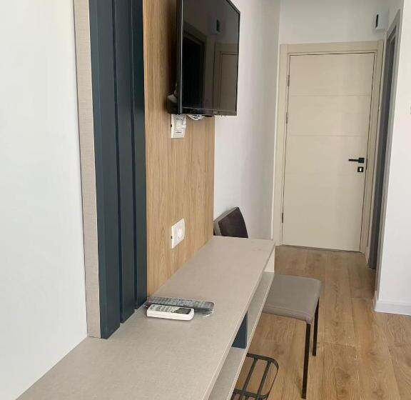 בית מלון כפרי Unirea