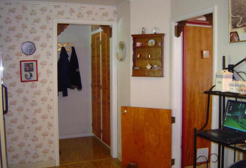 Kountry Living Bed And Breakfast