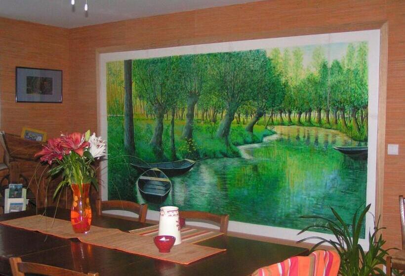 بنسيون Au Bord De Sèvre