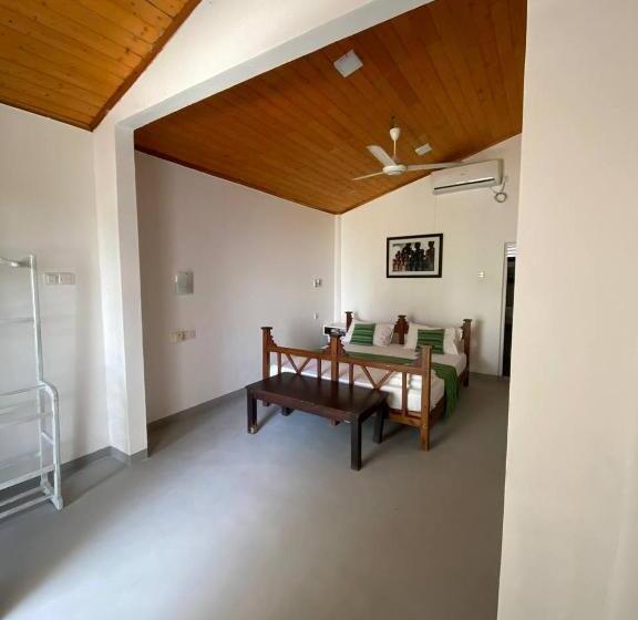 بنسيون Canberra Holidays   Mirissa