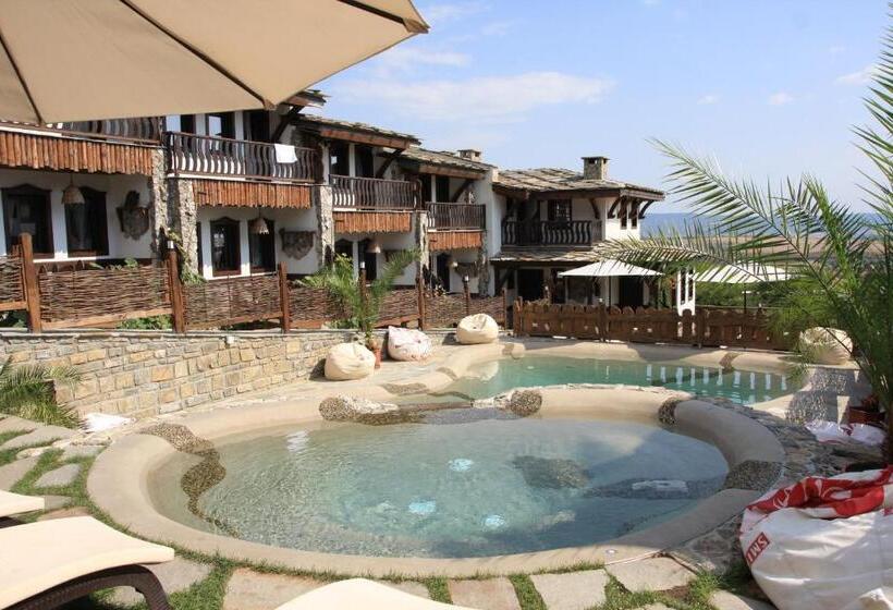 بنسيون Complex Starite Kashti