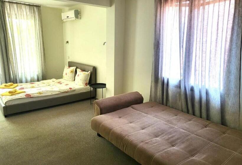 Пансион Globus Kiten