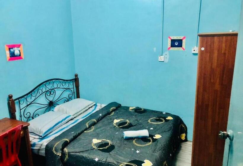 بنسيون Greenleaf Guesthouse