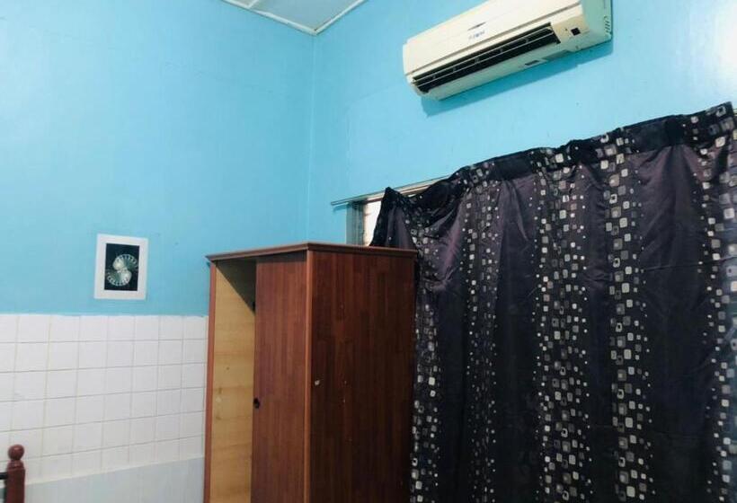 بنسيون Greenleaf Guesthouse