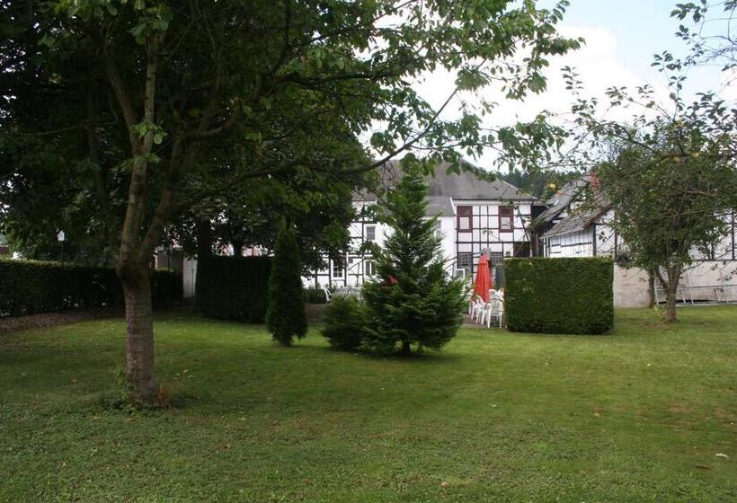 ペンション Grillglut