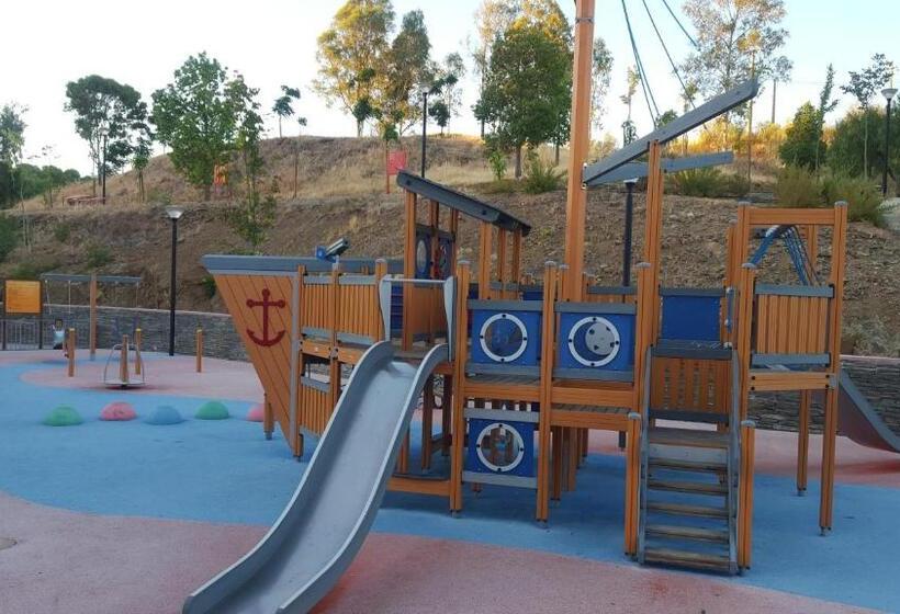 펜션 Hospedaria Flor Do Guadiana