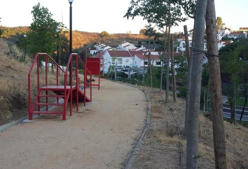 펜션 Hospedaria Flor Do Guadiana