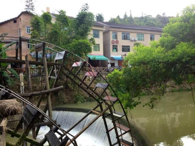Pension Longyan Yongding Tulou Mengtian Inn