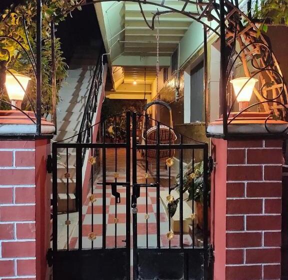 Пансион Manasa Guest House