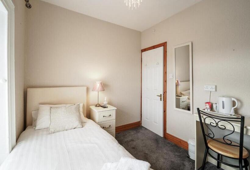 ペンション Mccarthy S B&b