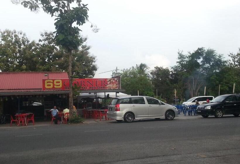 膳宿费 Homestay Ira Jaya   4 Unit Rumah