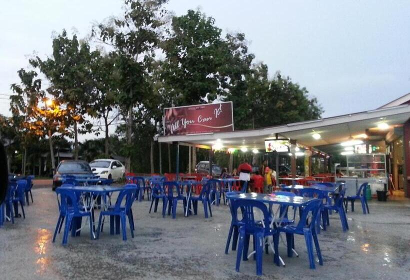 膳宿费 Homestay Ira Jaya   4 Unit Rumah