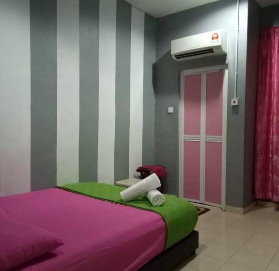 膳宿费 Homestay Ira Jaya   4 Unit Rumah