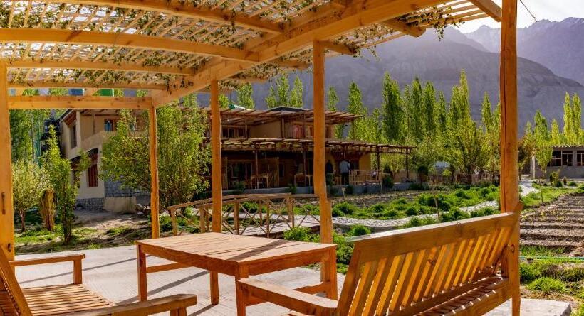 بنسيون Nubra Ecolodge