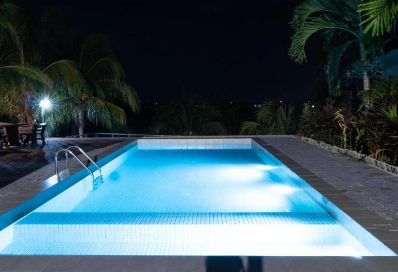 بنسيون Pemandangan Indah Guest House   Look Out Point Villa