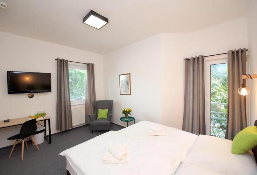 膳宿费 Penzion Formula