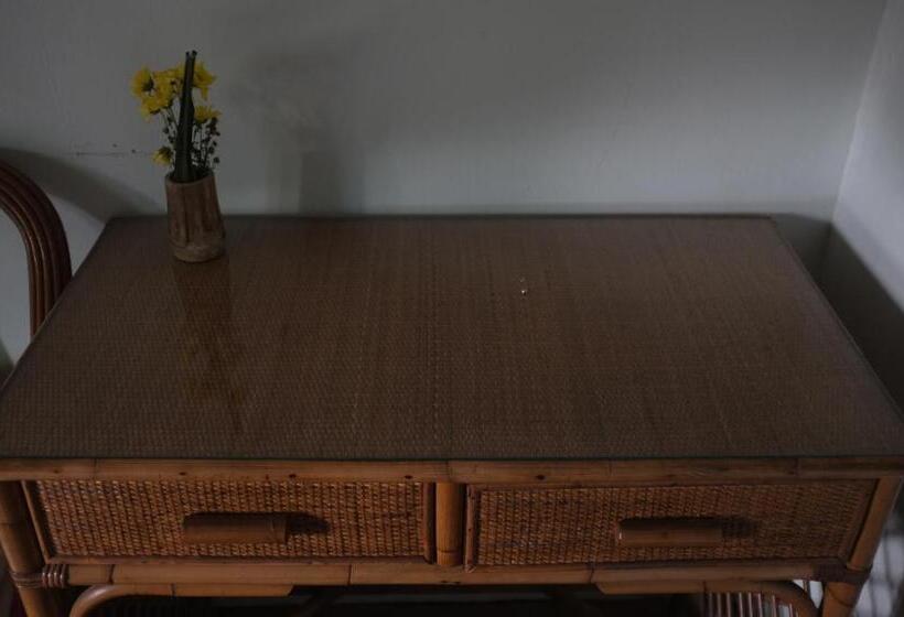 بنسيون Sepat Village House By The Beach