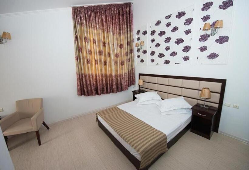 膳宿费 Steaua Apelor Family Resort