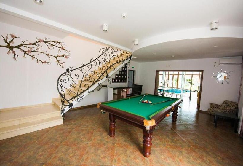 膳宿费 Steaua Apelor Family Resort