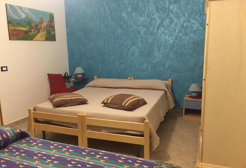 פנסיון Tenuta Il Papavero Rosso