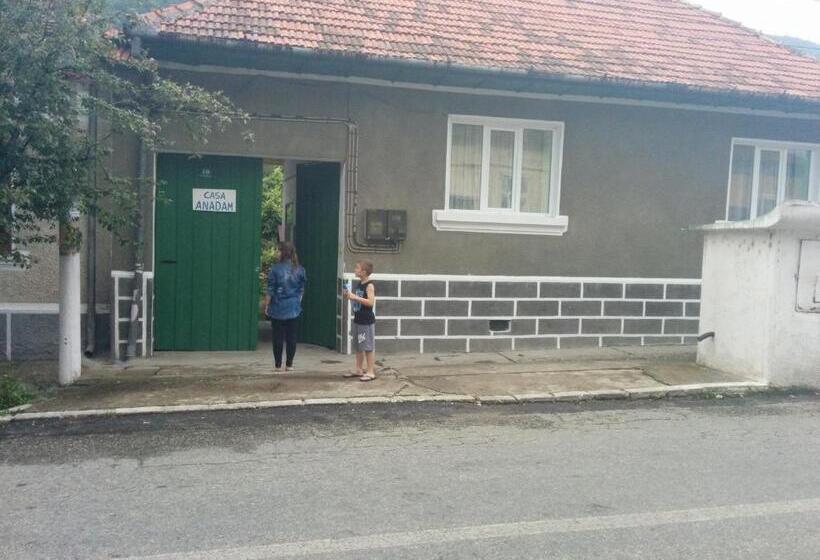 Pension Casa Anadam