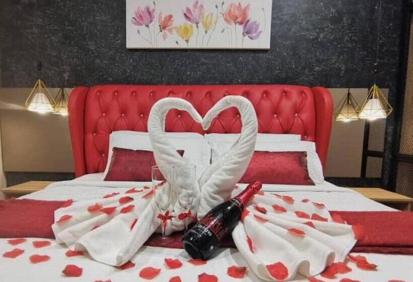 Smile Hotel Selayang Point