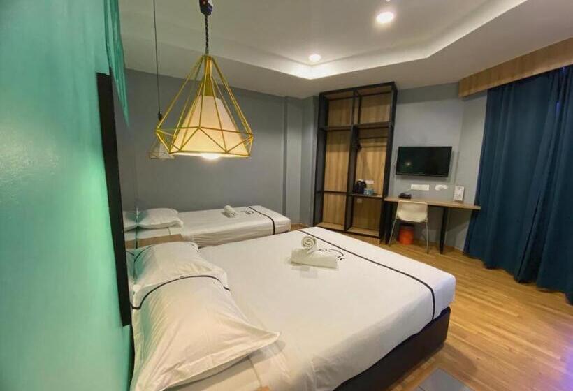 Smile Hotel Selayang Point