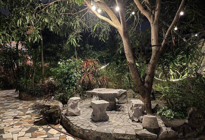 هتل Nhà điệp Bungalow Ninh Binh