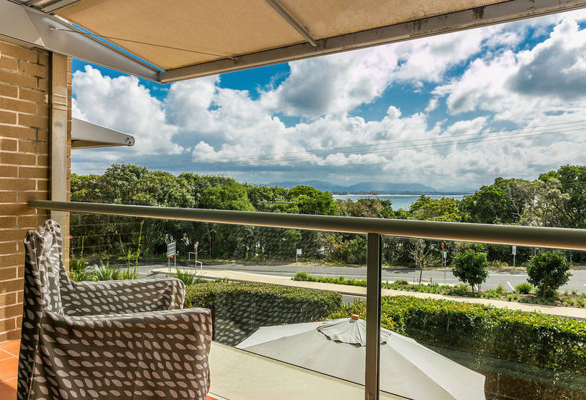 Number 4 James Cook Apartments