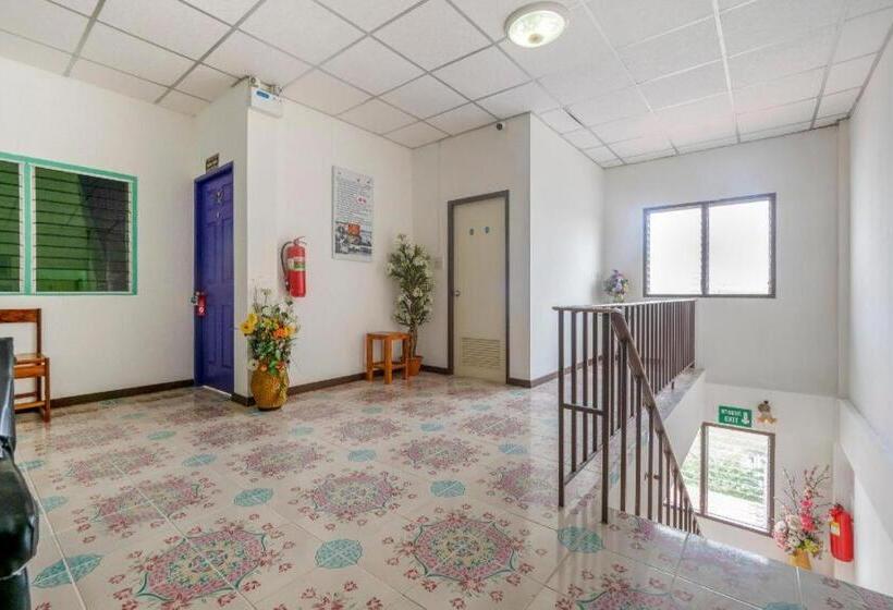 Общежитие Bann One Love