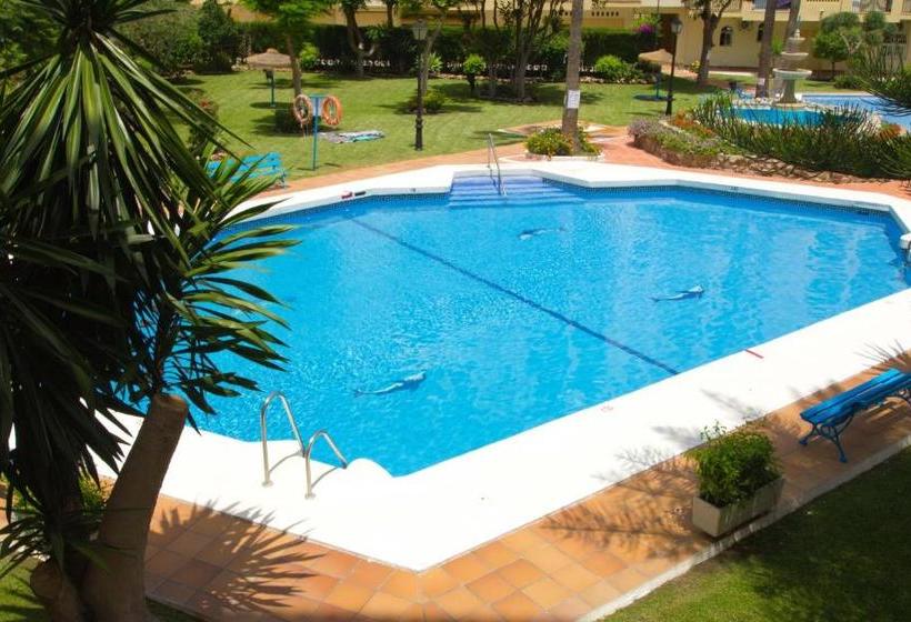 هاستل Hostal Jomarijo