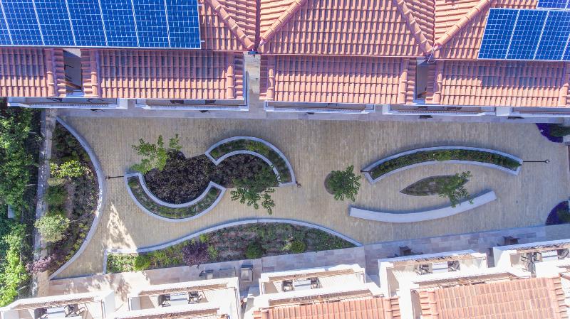 Apanemia By Flegra Hotels