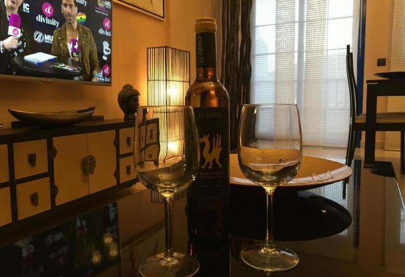 Evita Beach Suites Exclusivas