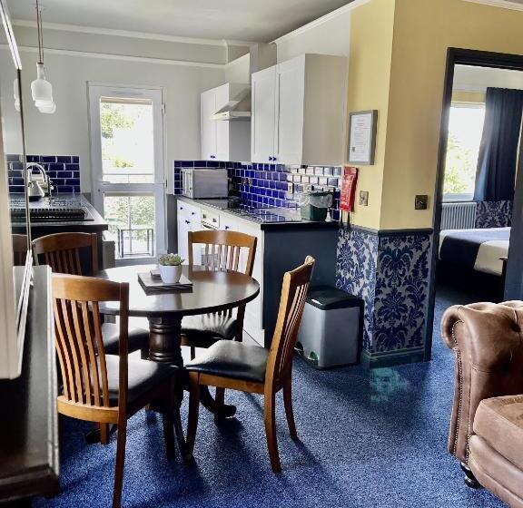 Atlantis Holiday Apartments