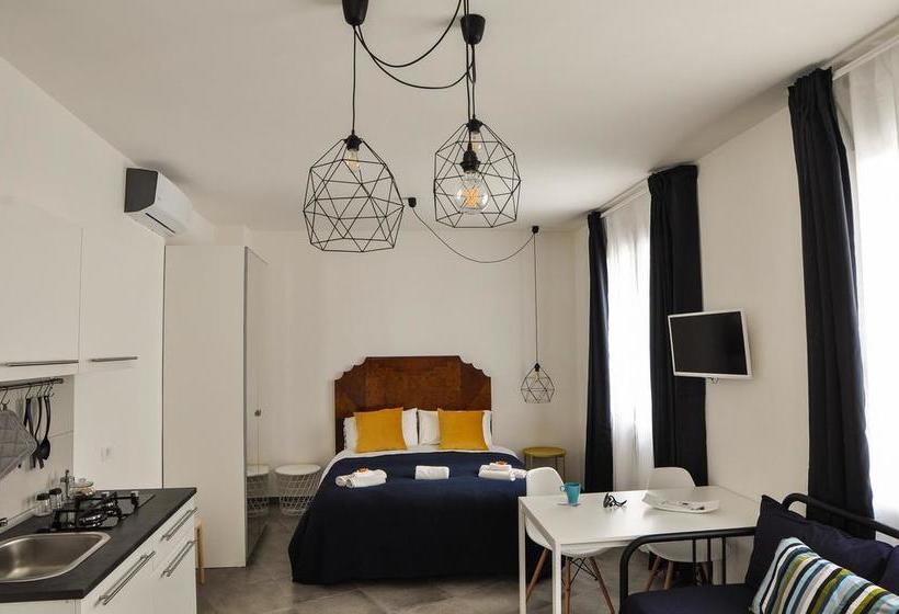 مبيت وإفطار Anita & Garibaldi