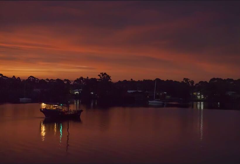 Bed and Breakfast Ana Mandara Luxury Retreat