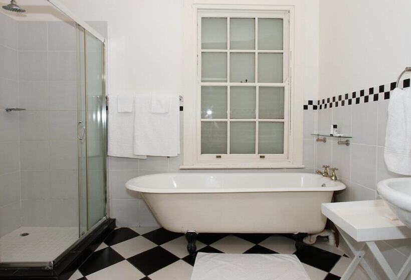 مبيت وإفطار Coweys Corner