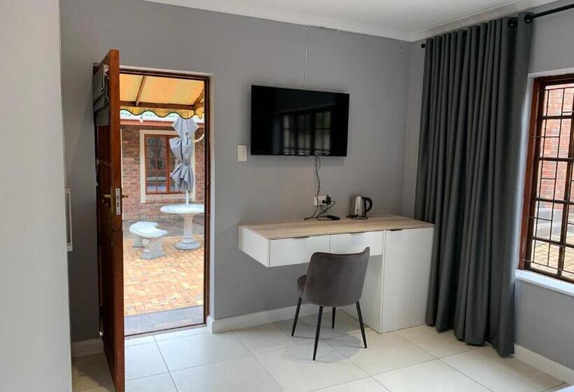 مبيت وإفطار Green Pastures Guesthouse