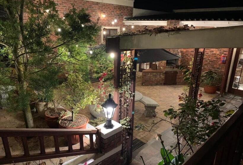 مبيت وإفطار Green Pastures Guesthouse