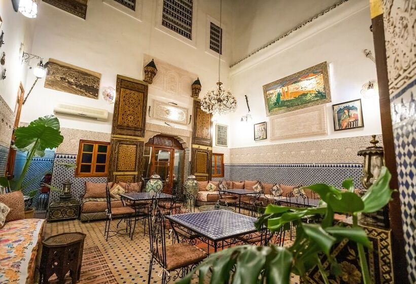 住宿加早餐  Riad Dar Tahri & Spa