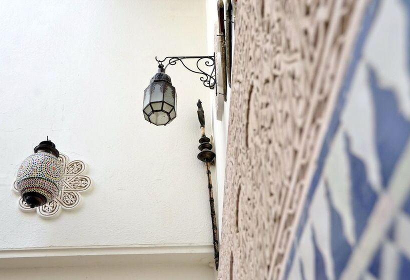 住宿加早餐  Riad Dar Tahri & Spa