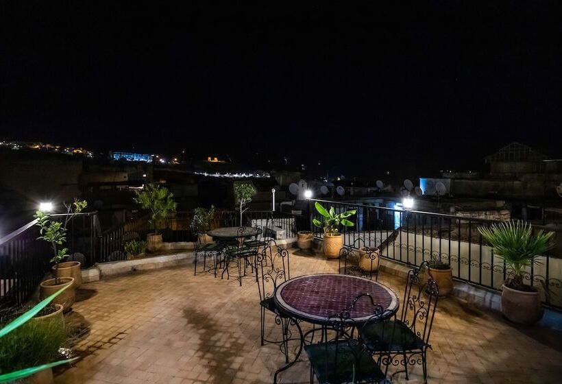 住宿加早餐  Riad Dar Tahri & Spa