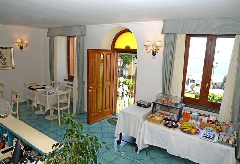 ベッドアンドブレックファースト Villa Maria